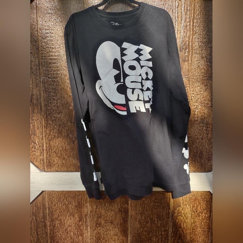 Disney Mickey Mouse "Mickey Half Face" Long-sleeve Graphic T Shirt Mens 2X